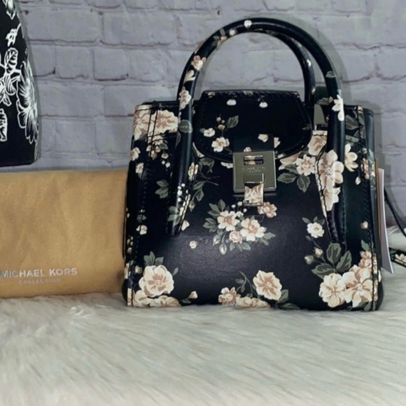 Michael Kors Mini Floral BANCROFT Satchel/WALLET w/Pocket 2pc Set - Picture 2 of 11